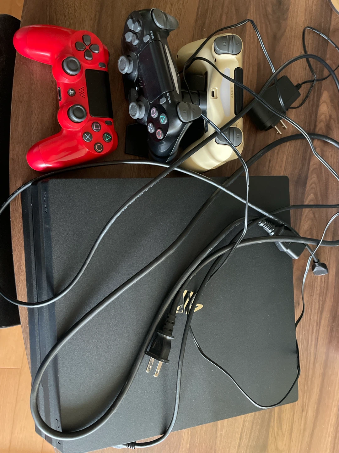 PlayStation 4 pro Console with 3 Controllers and charging stand