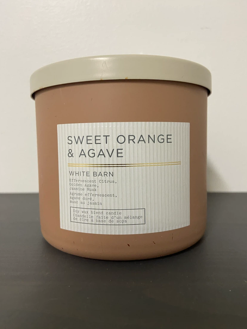 White Barn Sweet Orange Candle - photo 2