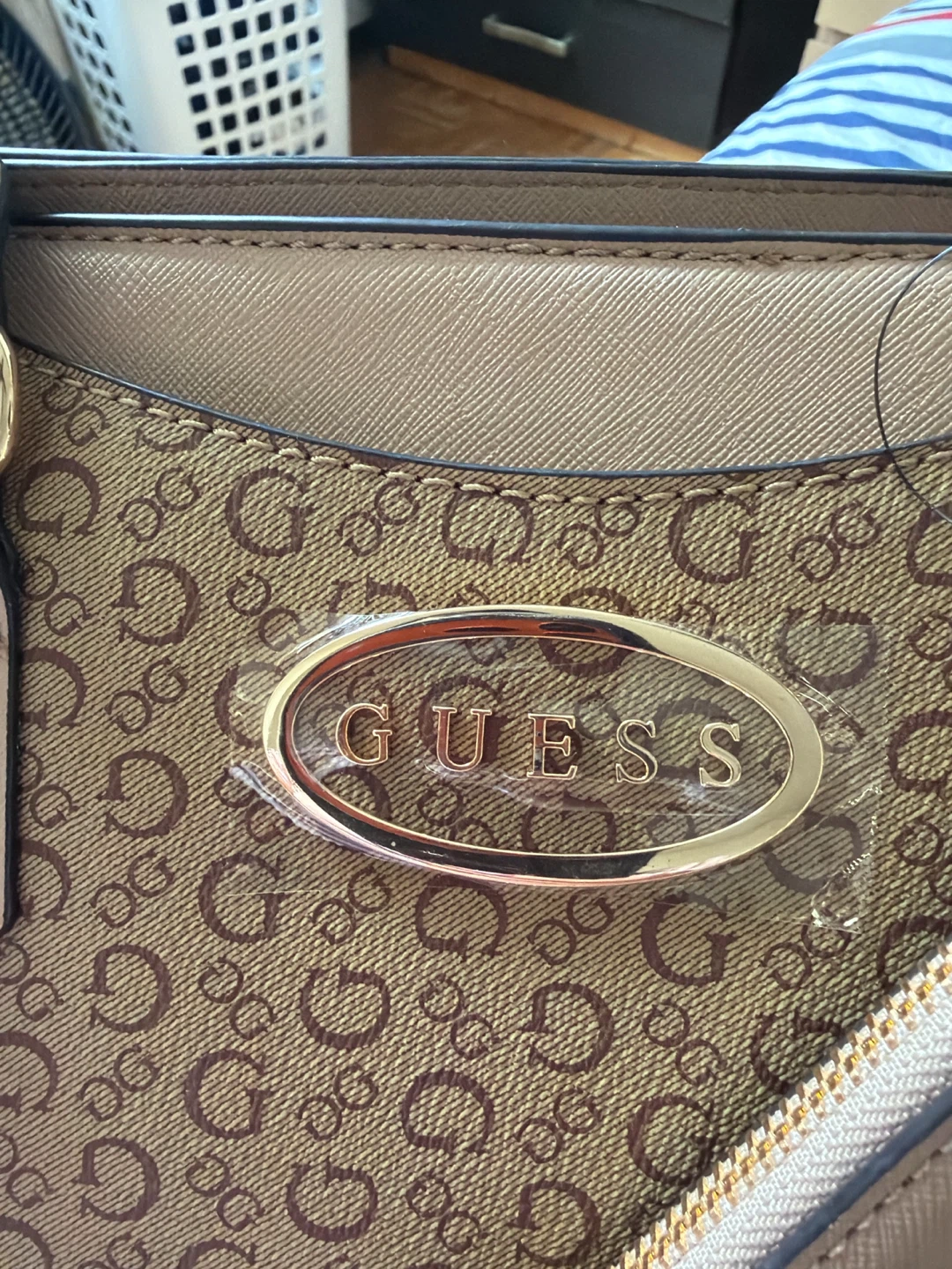 GUESS Brown Monogram Satchel Handbag with Wallet - photo 5