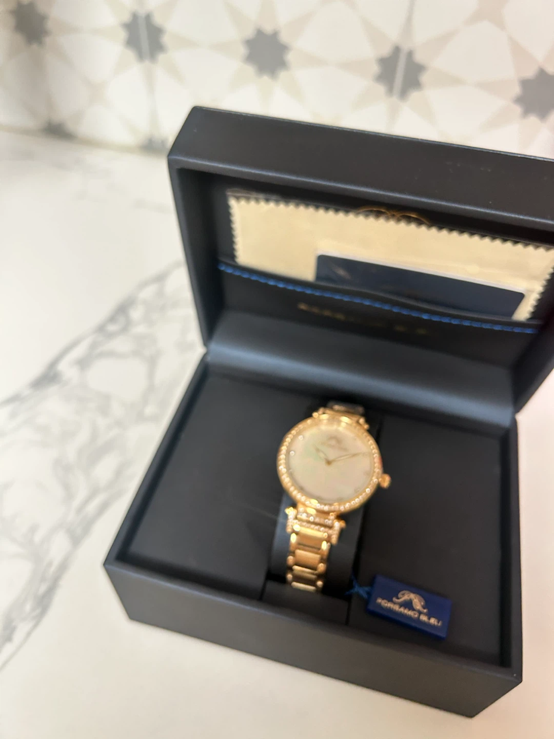 Porsamo Bleu Women's Gold Tone Watch
