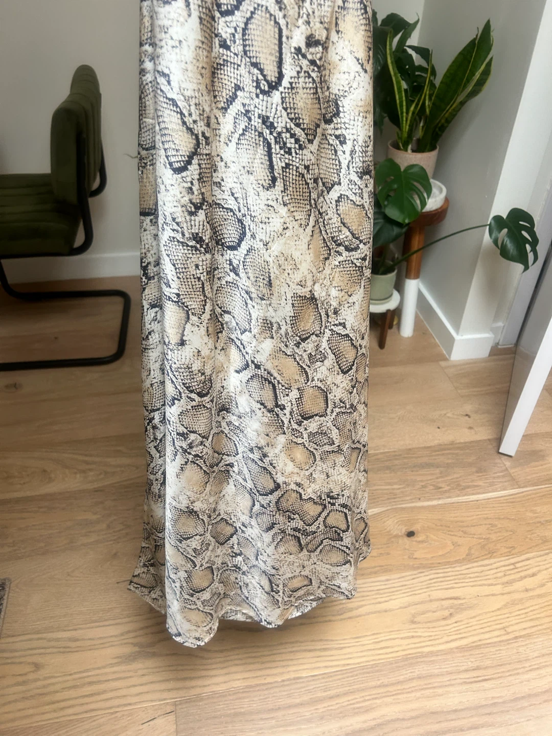 Paper Hearts Snake Print Maxi Dress size M - photo 4