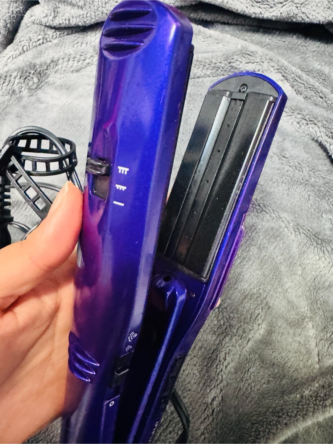 Infinity Wonder Ceramic Hair Straightener - photo 2