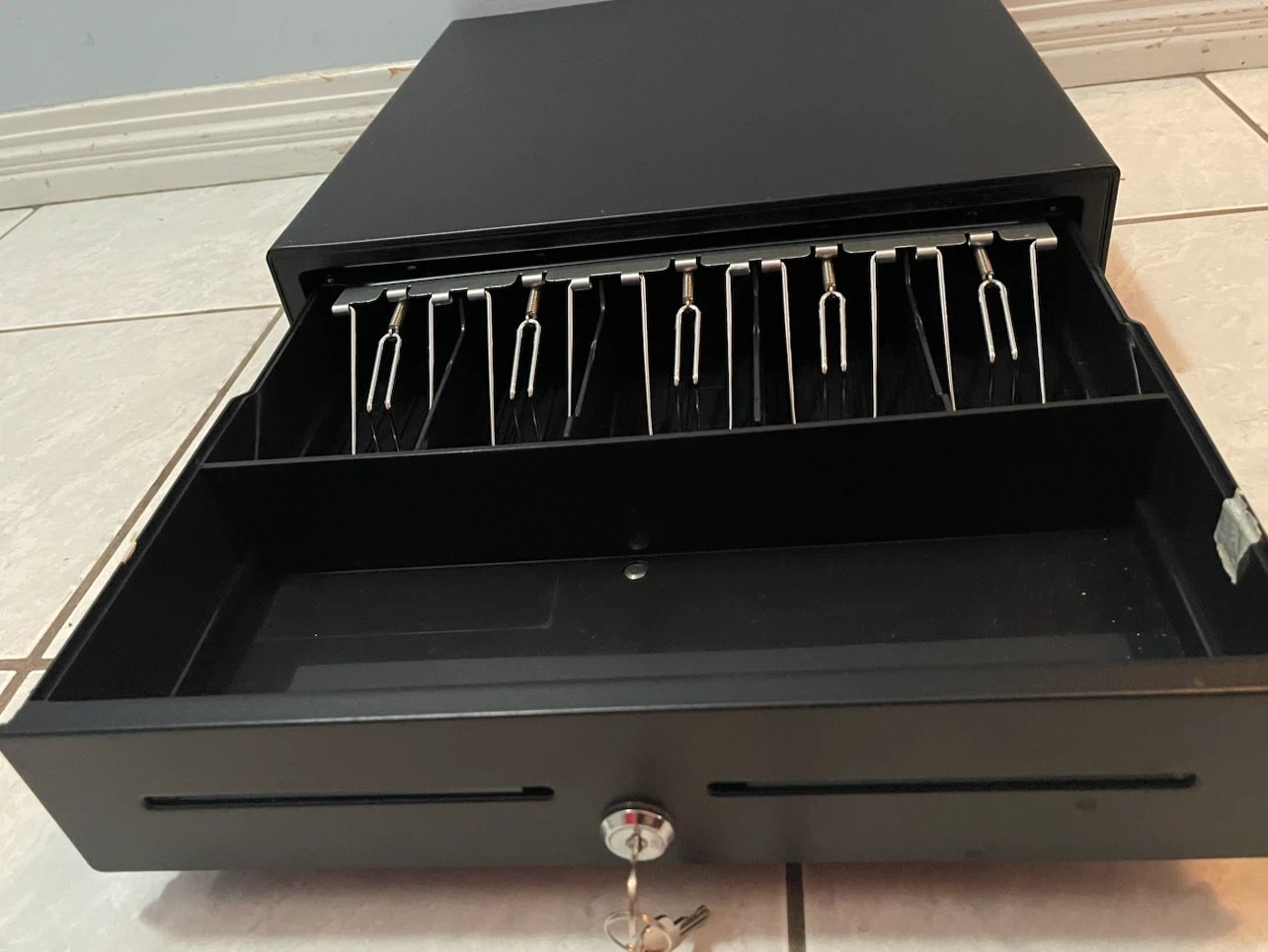 Black Cash Drawer with Key - photo 2