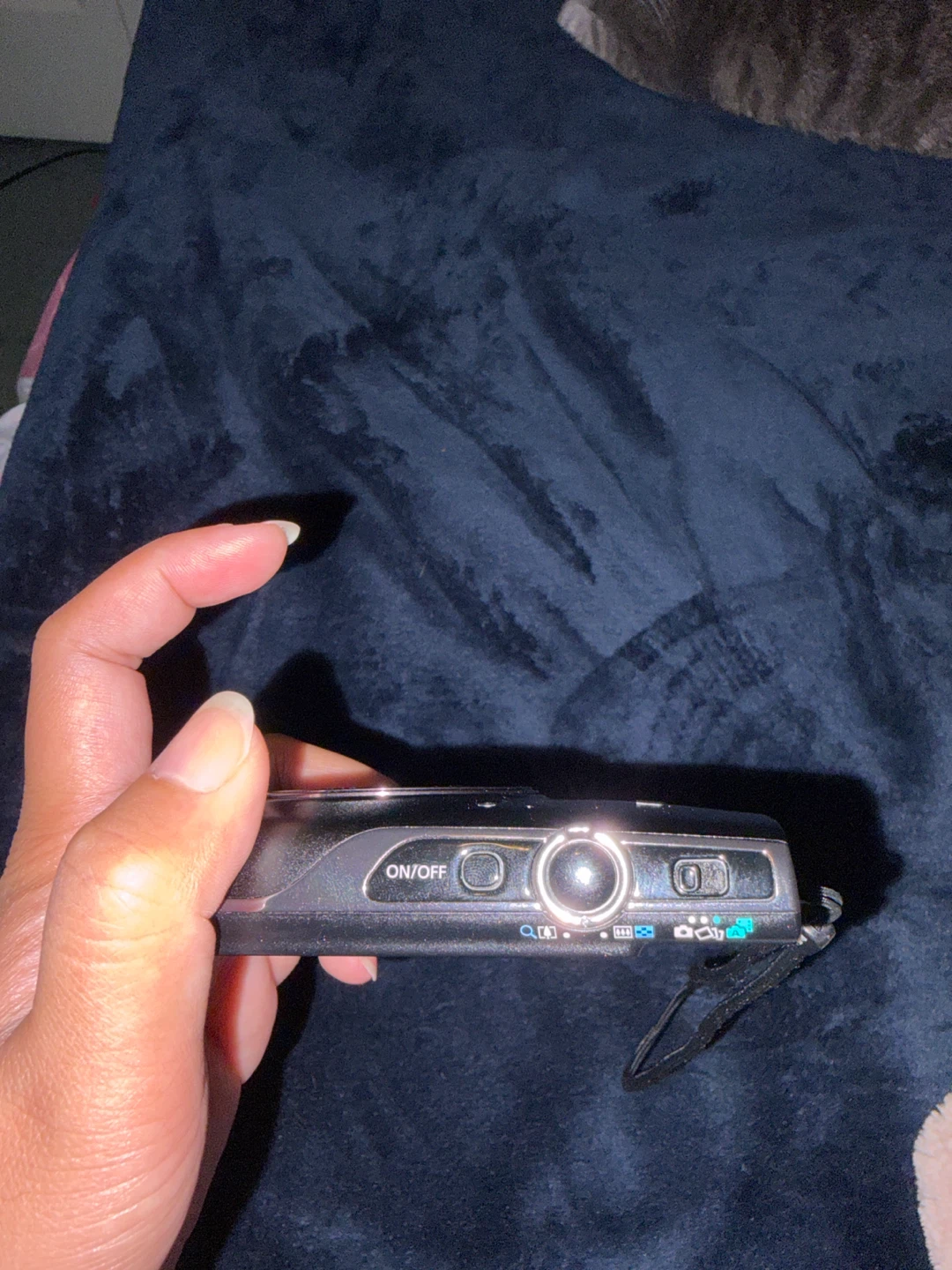 Canon PowerShot ELPH 360 HS Digital Camera - photo 3