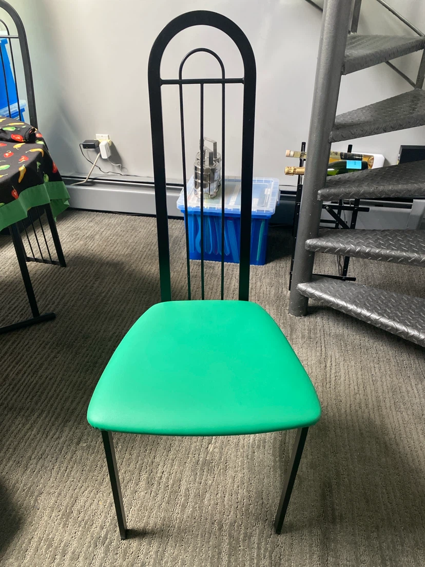 4 dining room chairs
