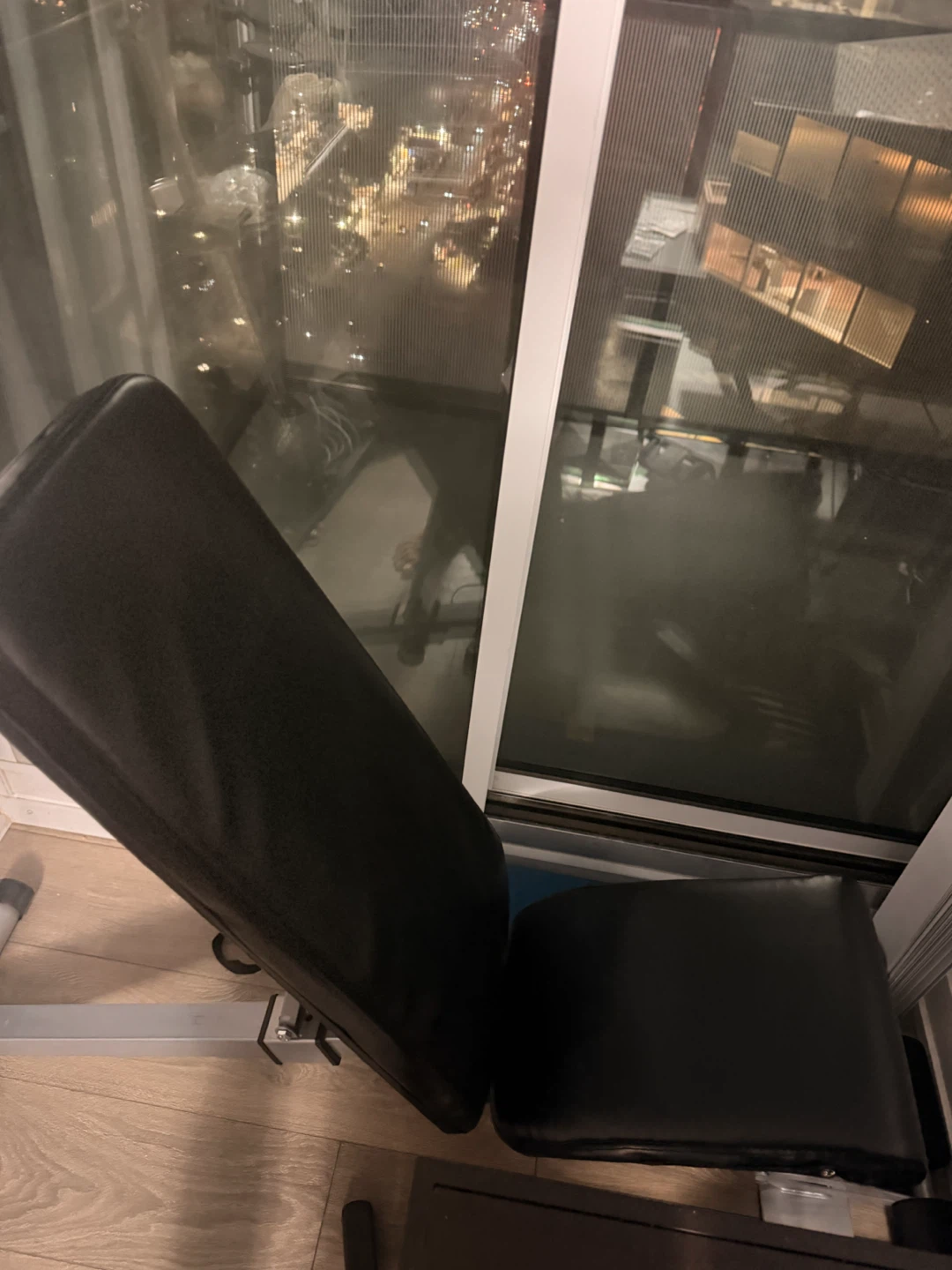 LEIKE Adjustable Weight Bench - photo 3