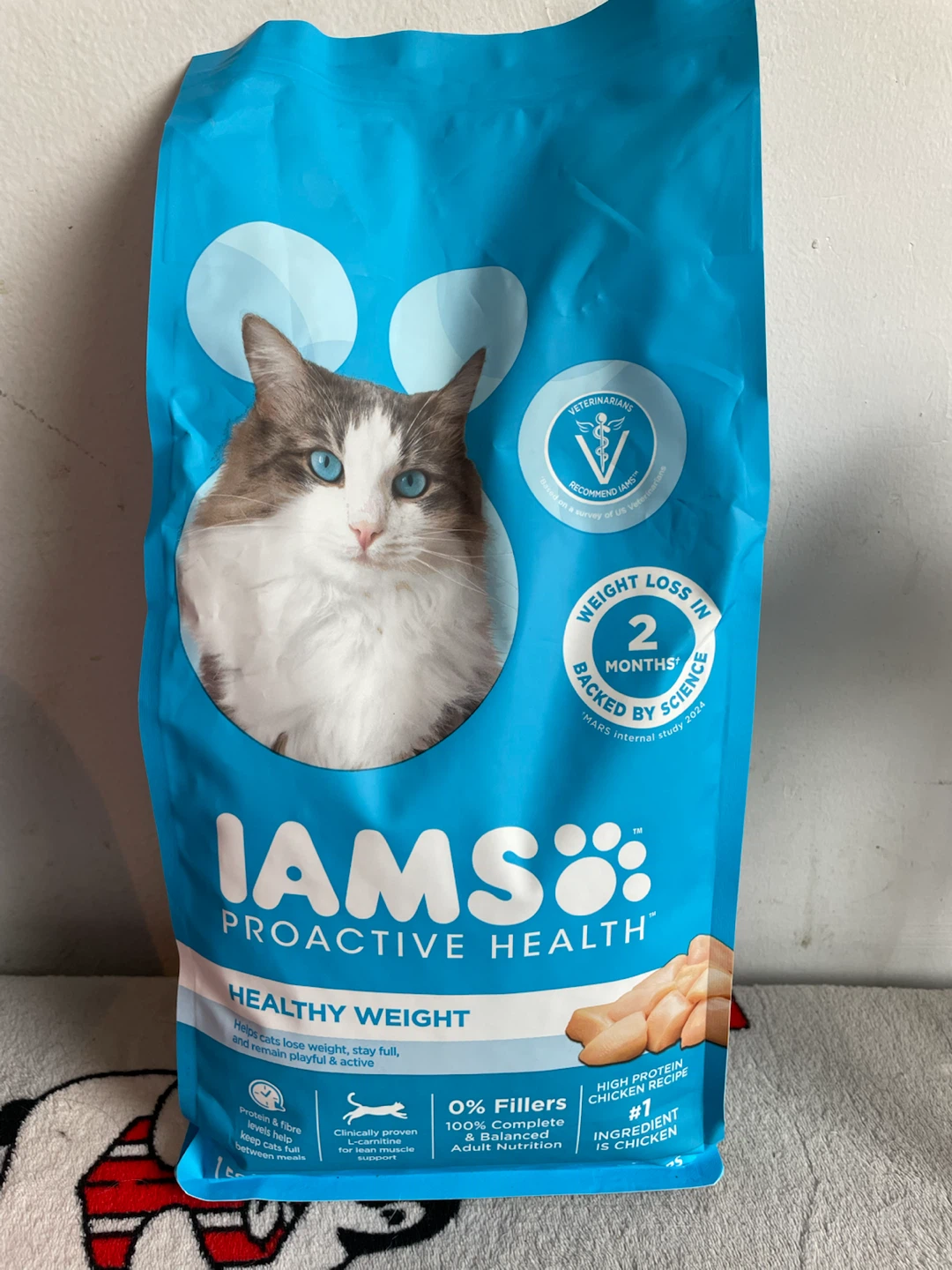 IAMS Cat Food Brand New-Healthy Weight