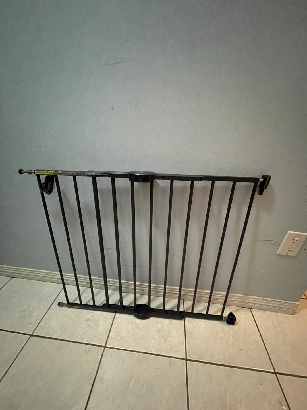 Munchkin Metal Baby Gate - photo 2