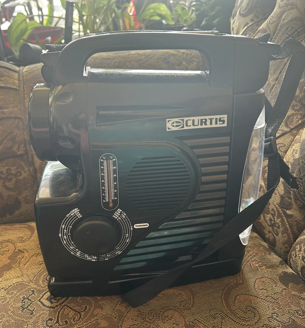 Curtis 3-Way Portable Radio, TV, Flashlight, and Lantern - photo 2
