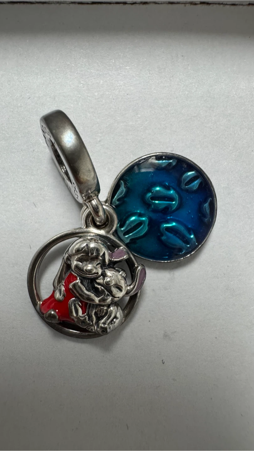 Pandora Disney Family Charm - photo 3