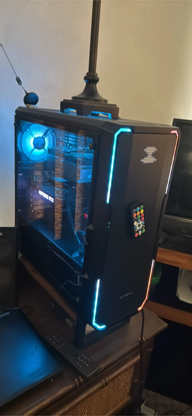Custom Gaming PC with RTX Graphics - photo 4