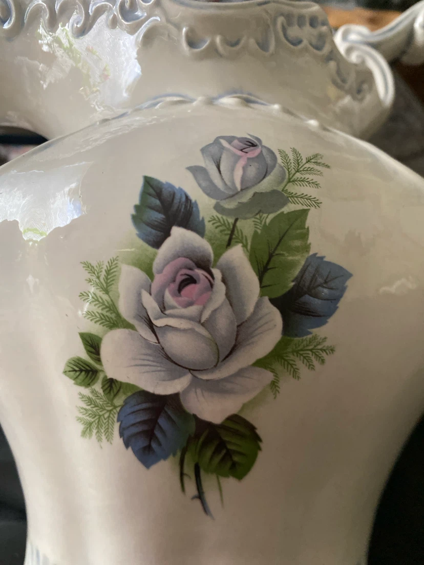 Vintage Cream Rose Pitcher and Basin Set - photo 5