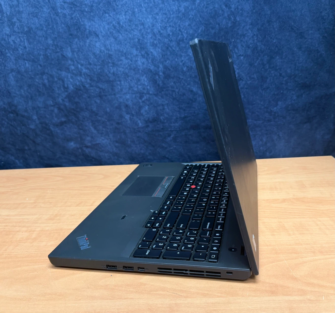 Lenovo T550 Laptop – Professional Grade | 16GB | SSD | Win 11 - photo 3