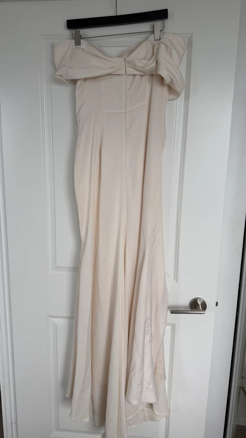ASOS Bridal Off-the-Shoulder Maxi Dress - photo 2
