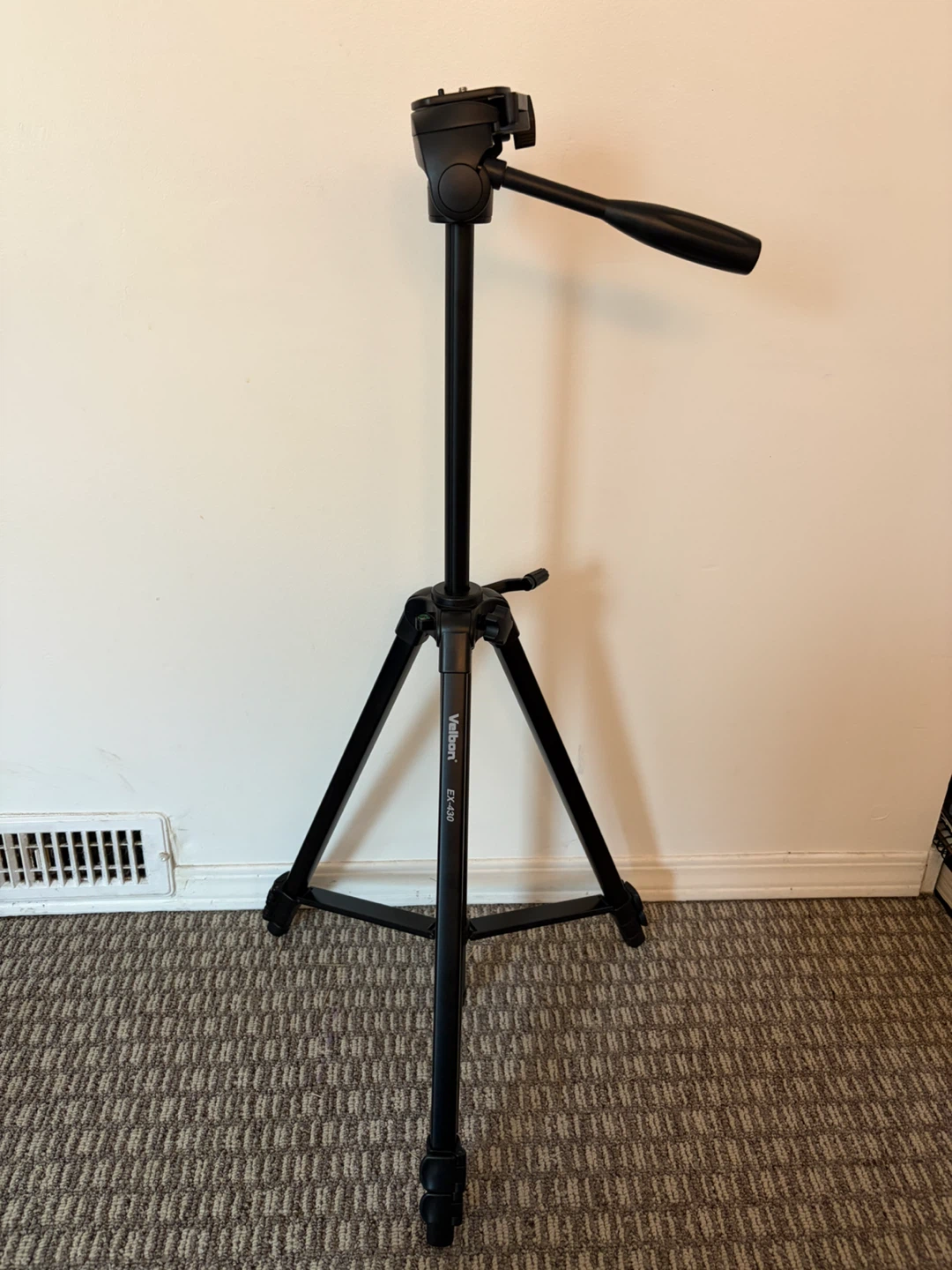 Velbon EX-430 Tripod with Carrying Case - photo 2