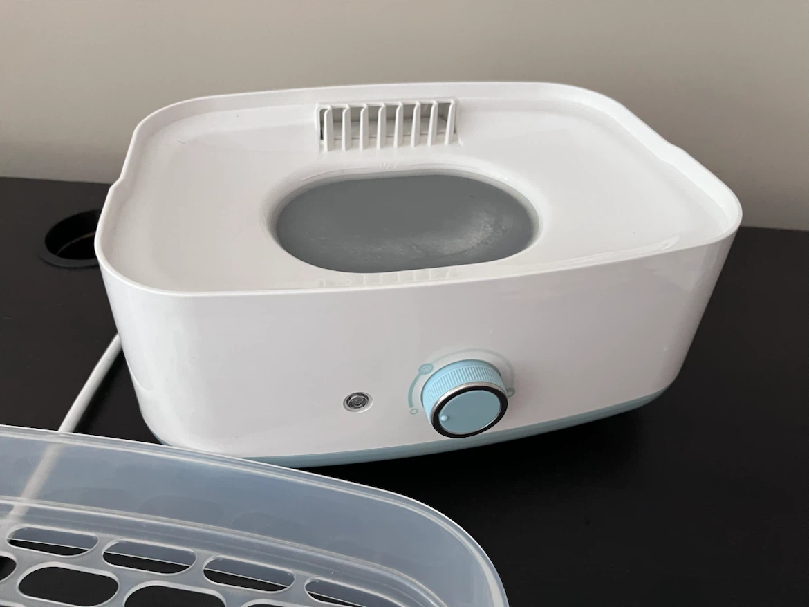 Baby bottle sterilizer and drier - photo 2