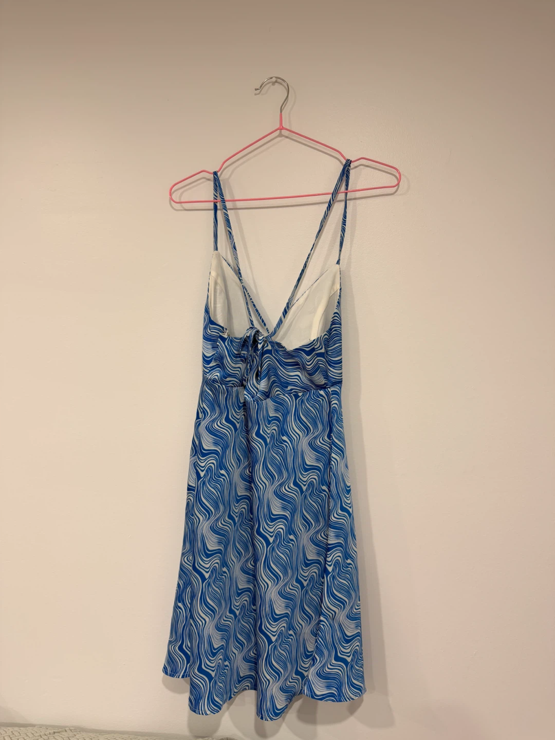 Blue & White Swirl Print Midi Dress - photo 2