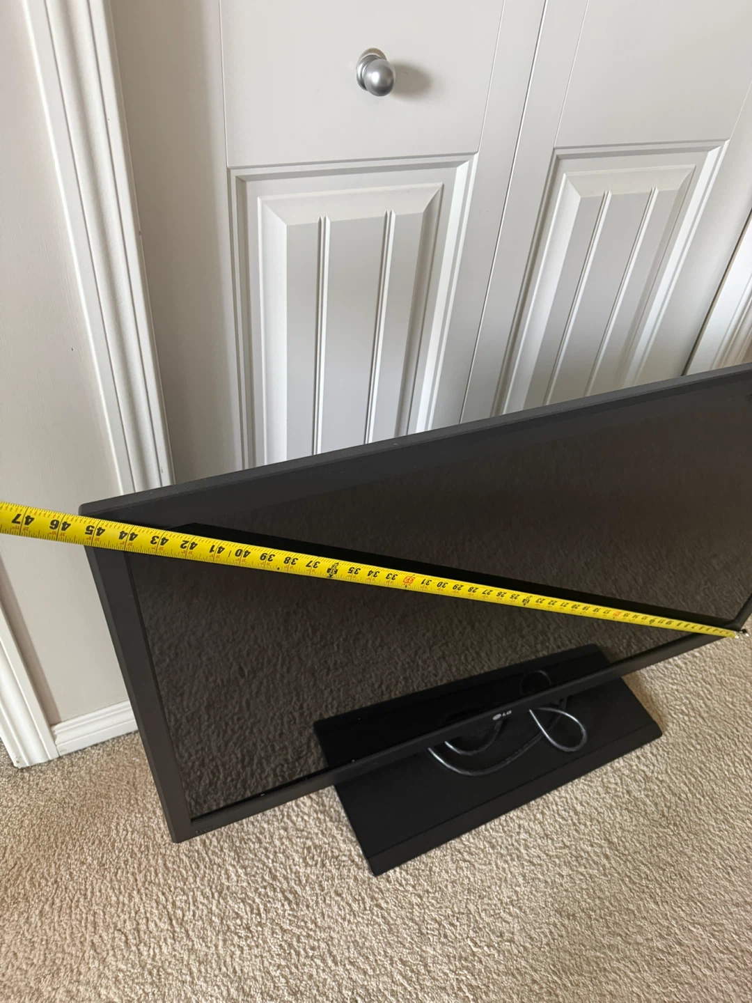 LG Monitor - photo 2
