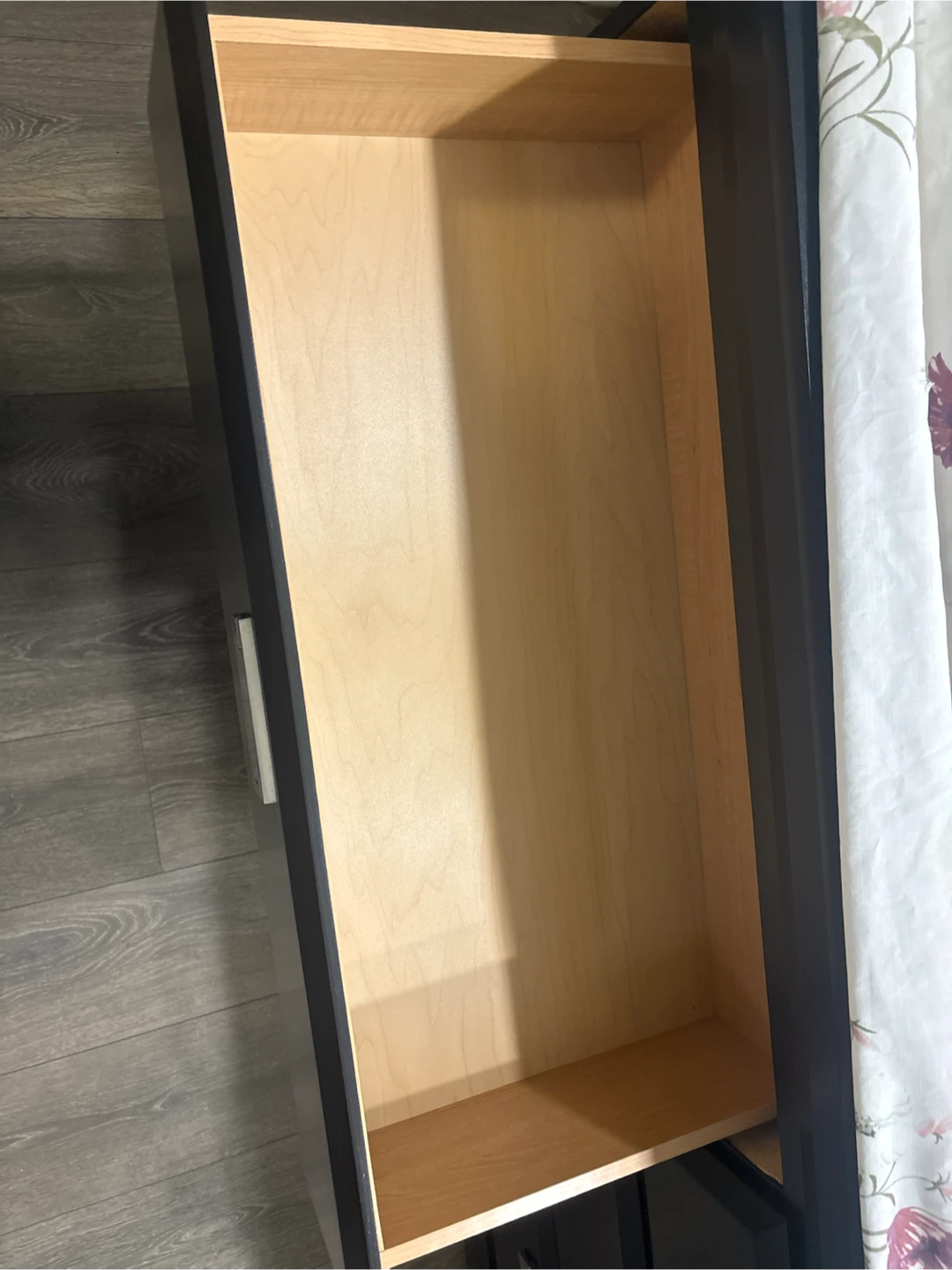 Black Six drawer dresser - photo 4