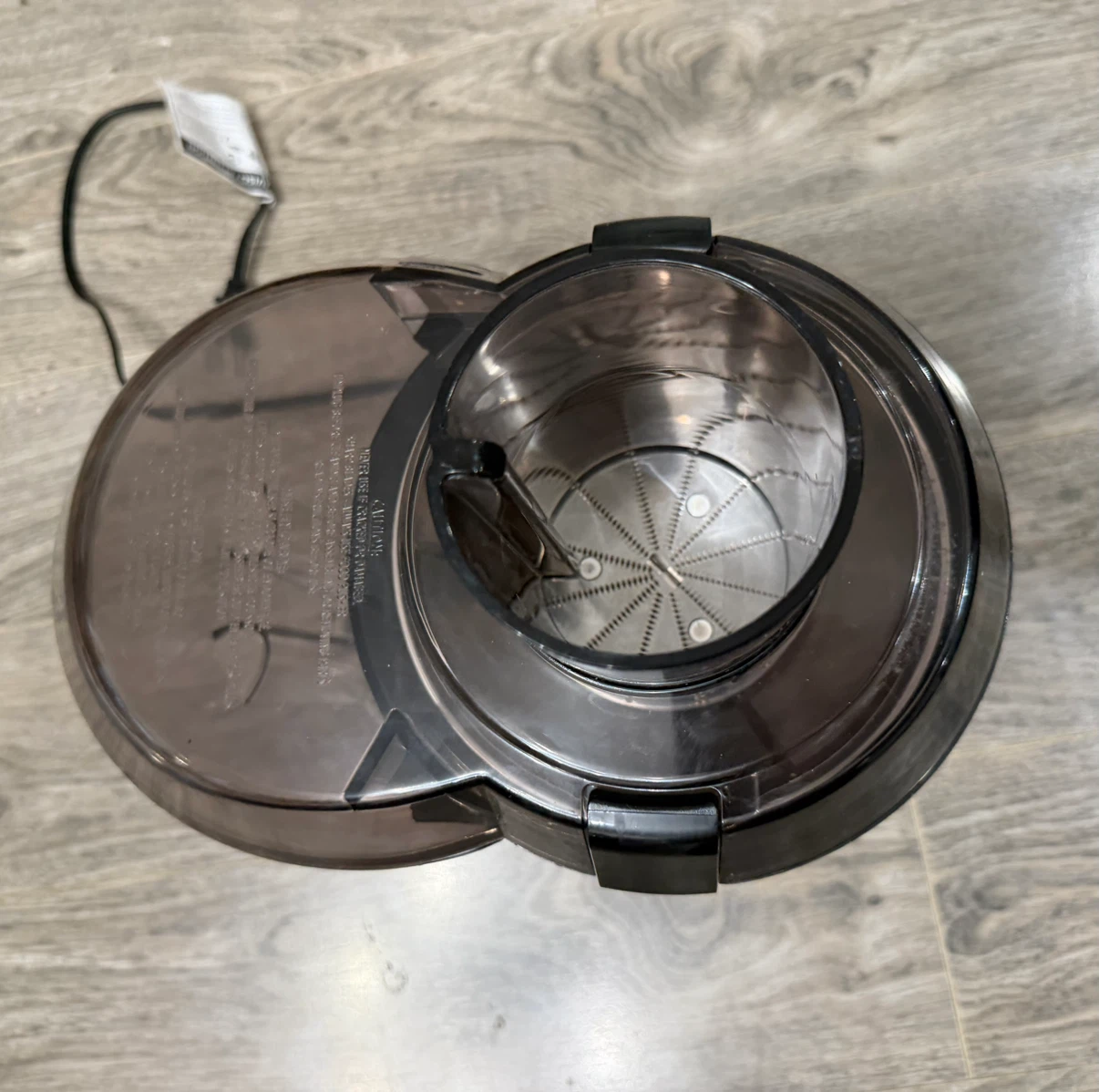 Hamilton Beach Big Mouth Juicer - photo 2