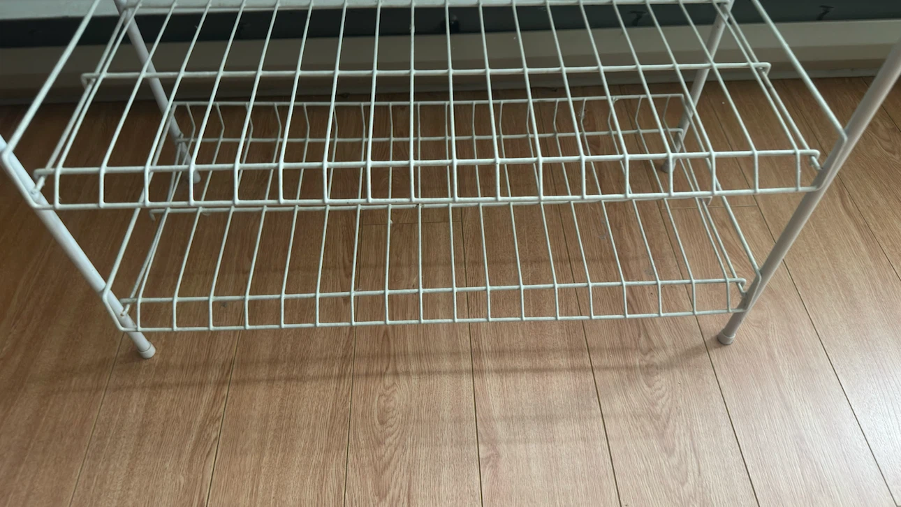 White Wire 4-Tier Shoe Rack - photo 2