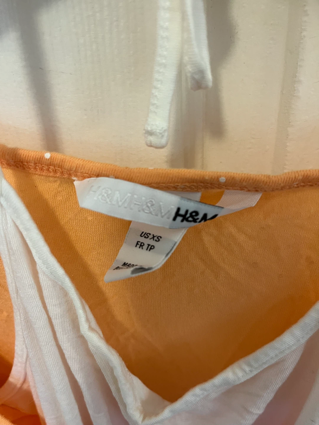 H&M Orange Polka Dot T-shirt - photo 2