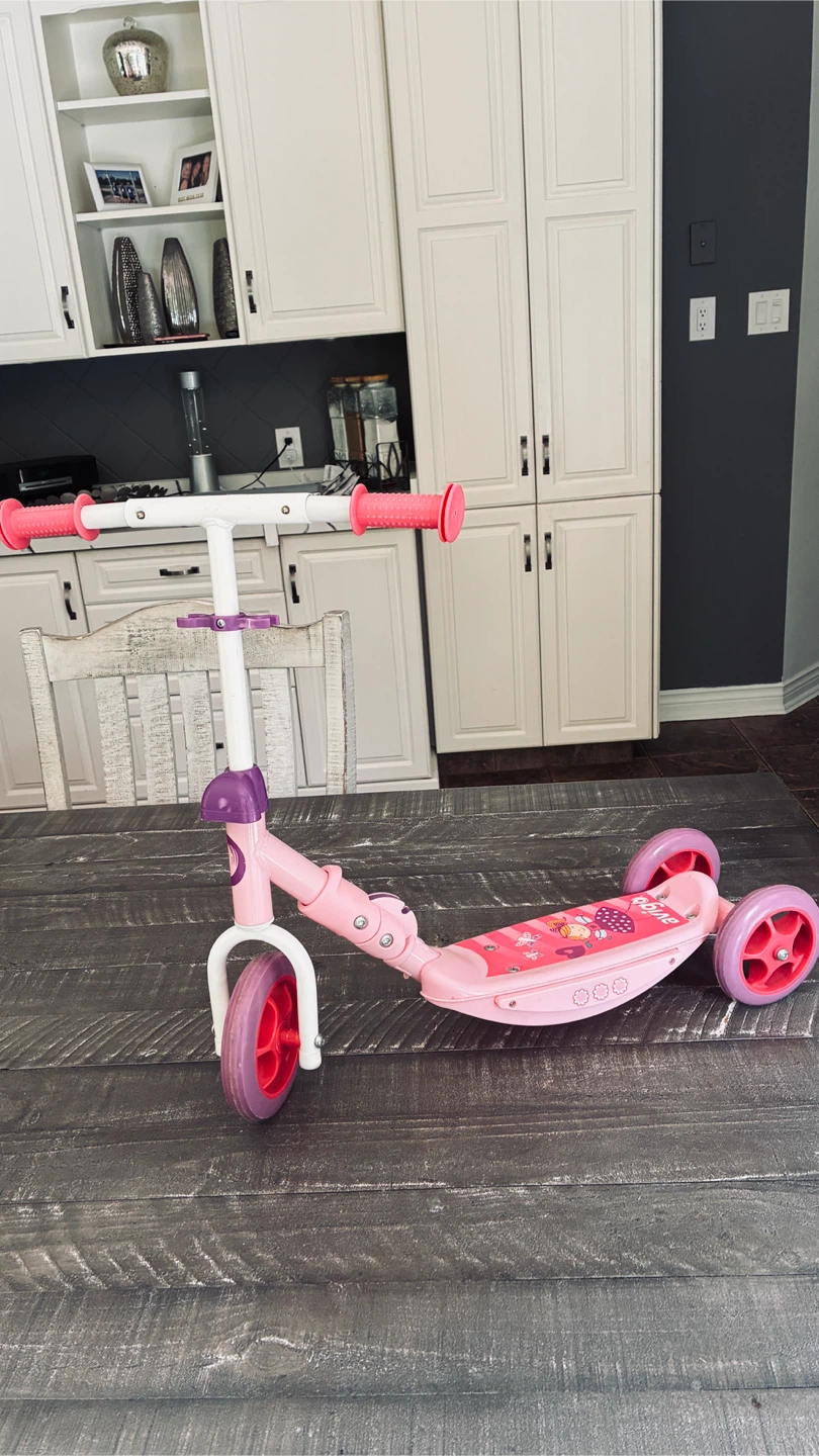 Avigo kids scooter