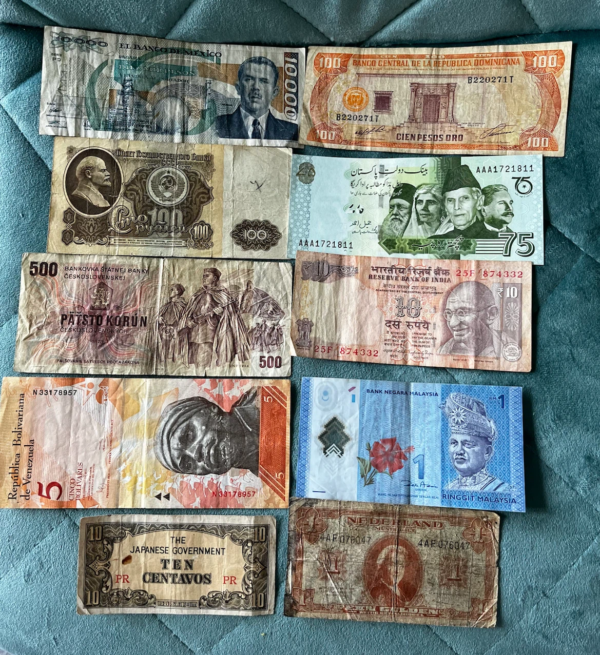Ten countries ten notes 30 dollars details below
