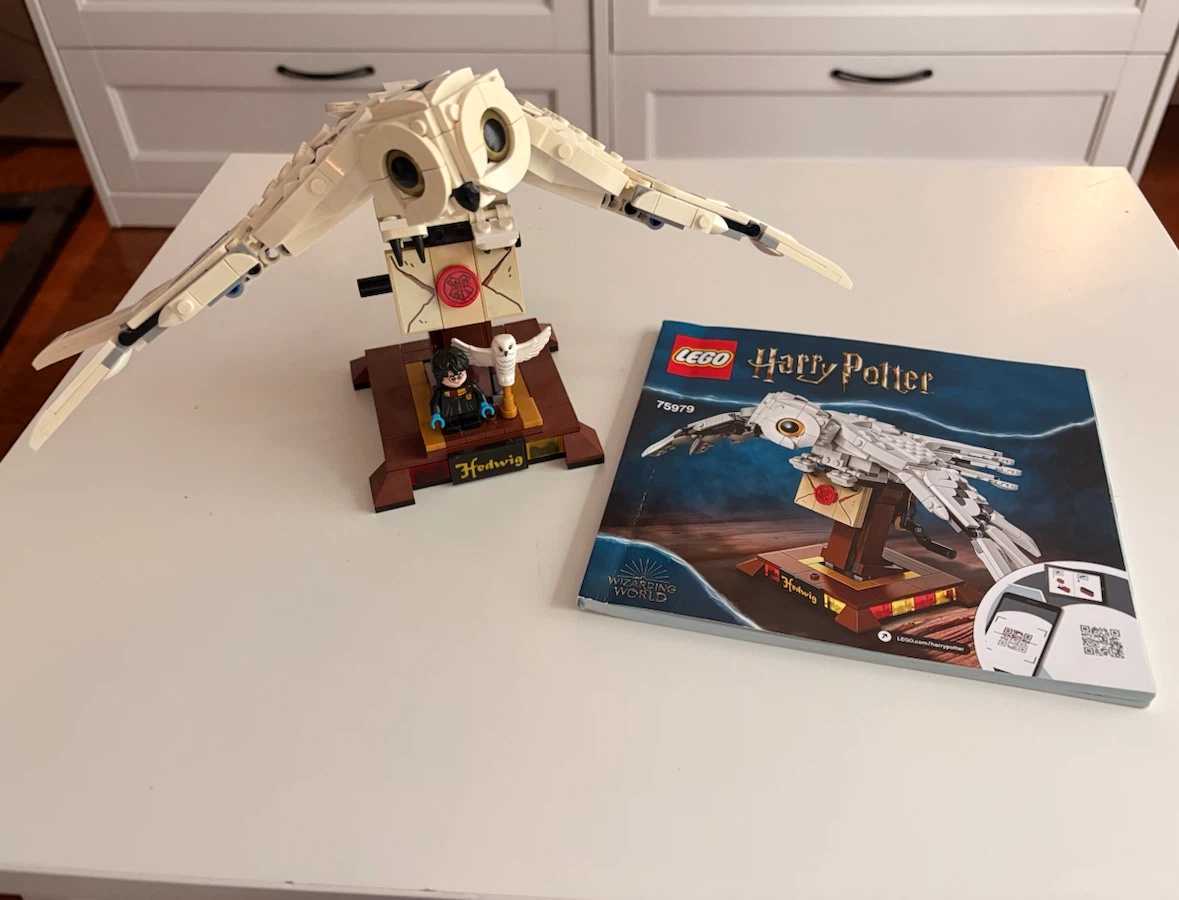 (Retired Product) LEGO Harry Potter Hedwig Set 75979