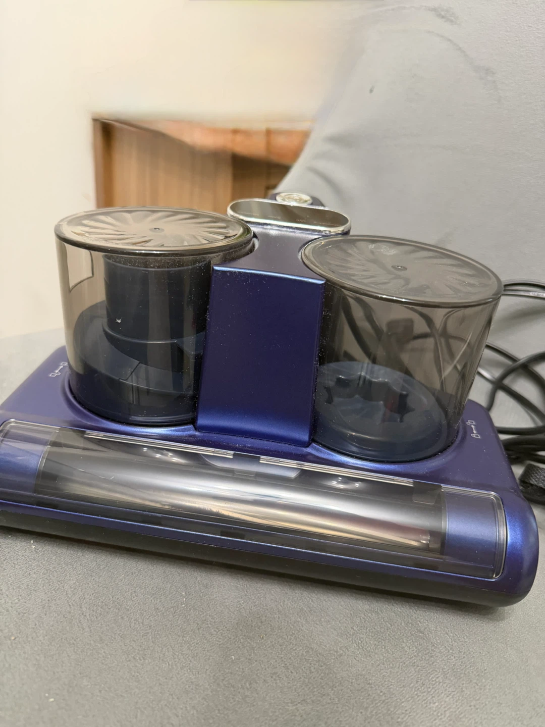 Blue Upholstery Cleaner Dehumidifying, UVC, Roller, Ultrasonic - photo 2