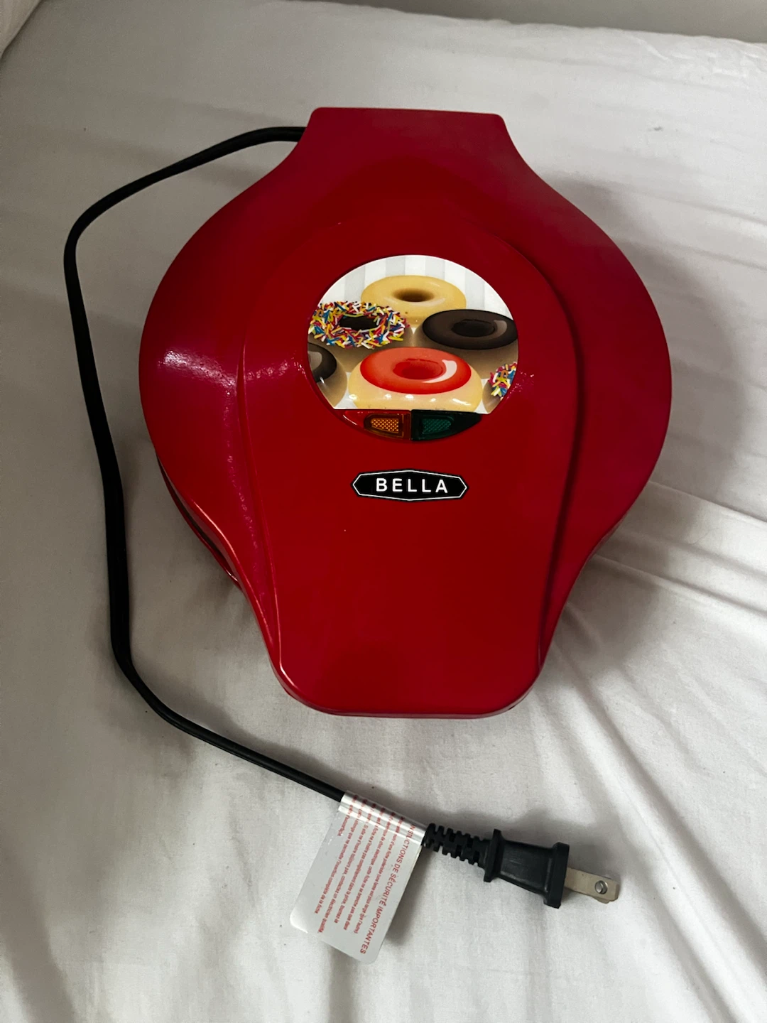 BELLA Red 7-Donut Maker