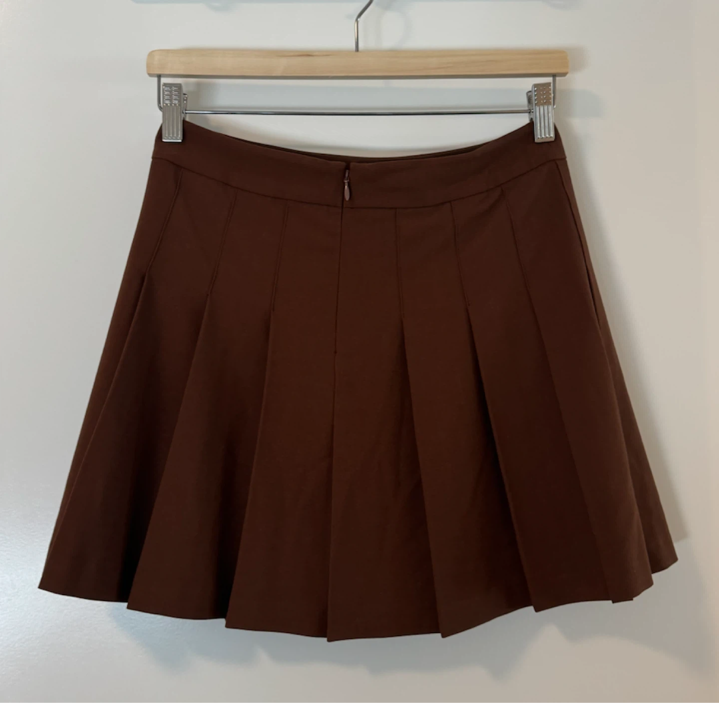 Aritzia Sunday Best Brown Pleated Mini Skirt Size 4 - photo 2