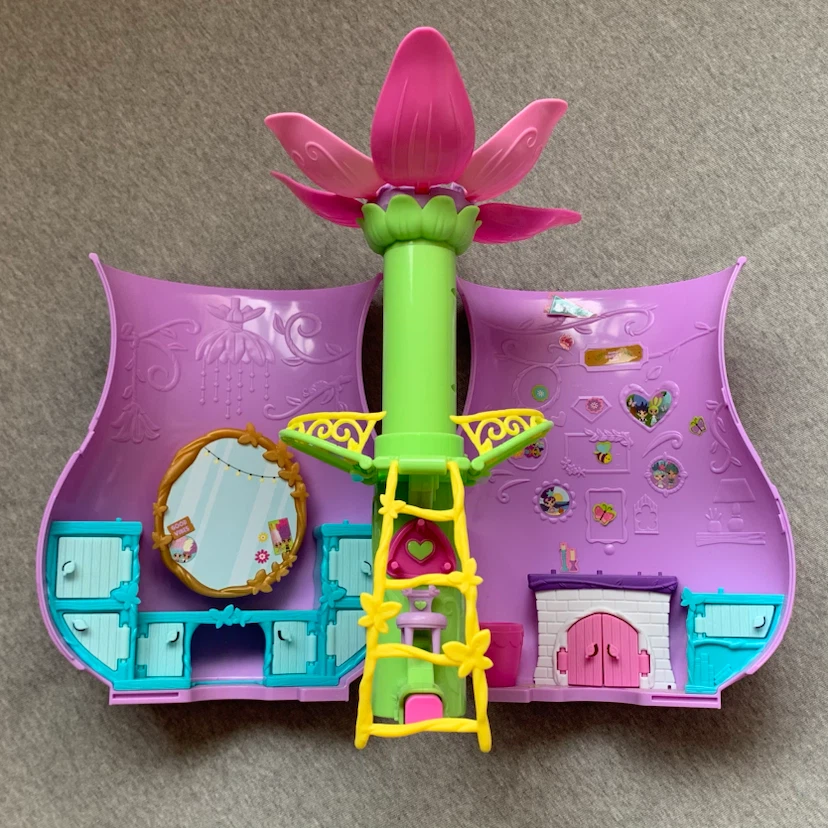 Blume Dolls Secret Surprise Garden Case
