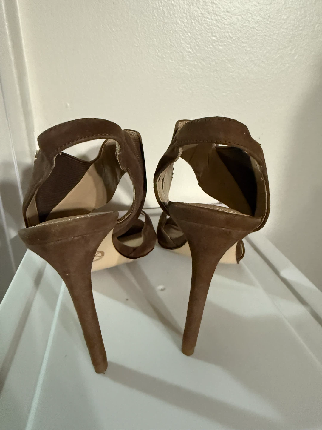 Michael Kors Brown Suede Heels - photo 4