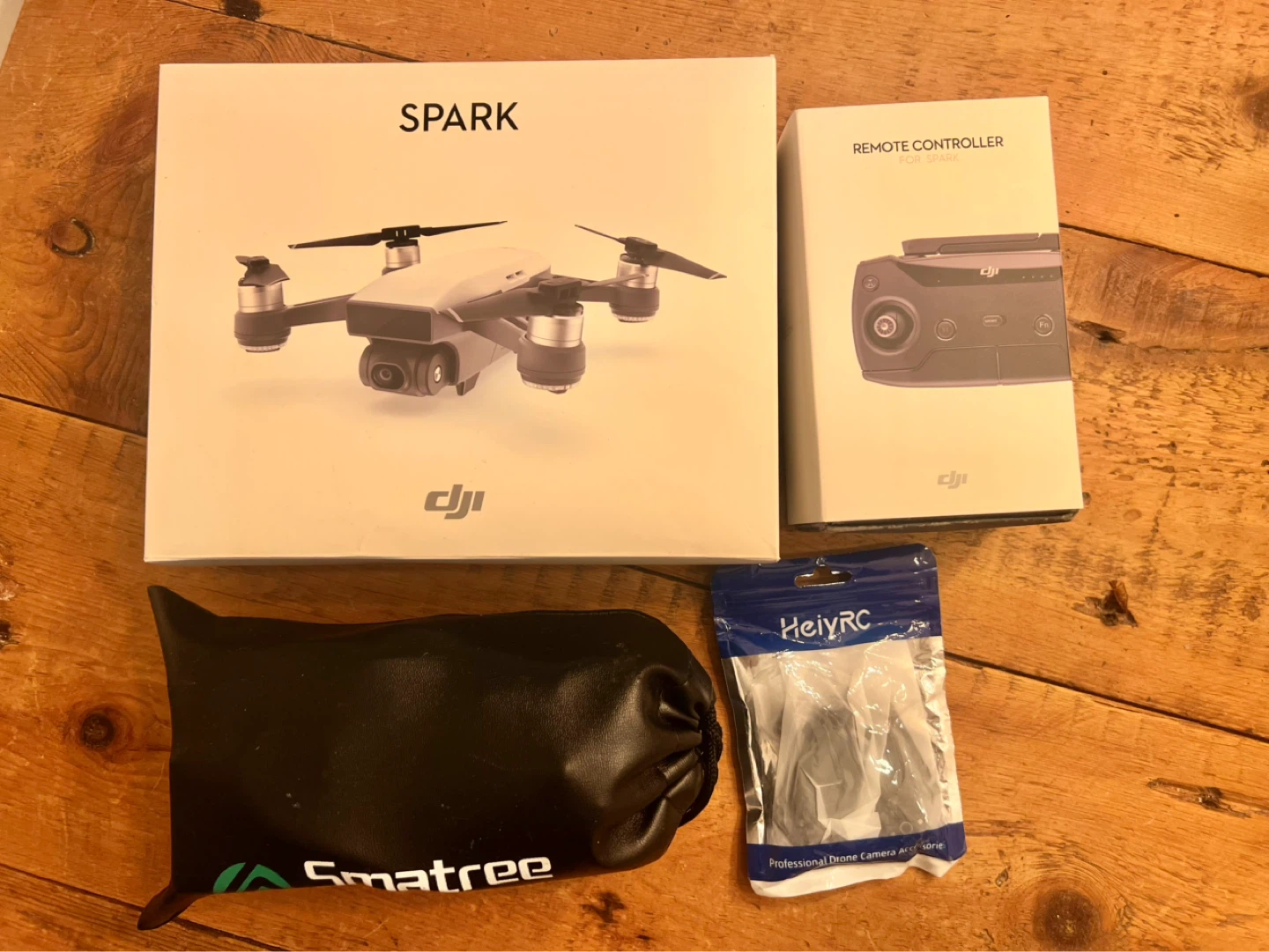 DJI Spark Drone, Remote, 3 Batteries, Charging Hub