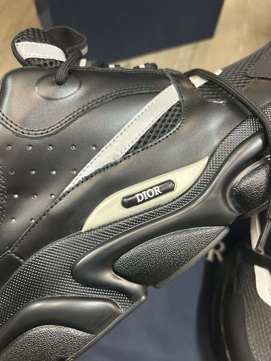 DIOR B22 Black Size 44 - photo 4