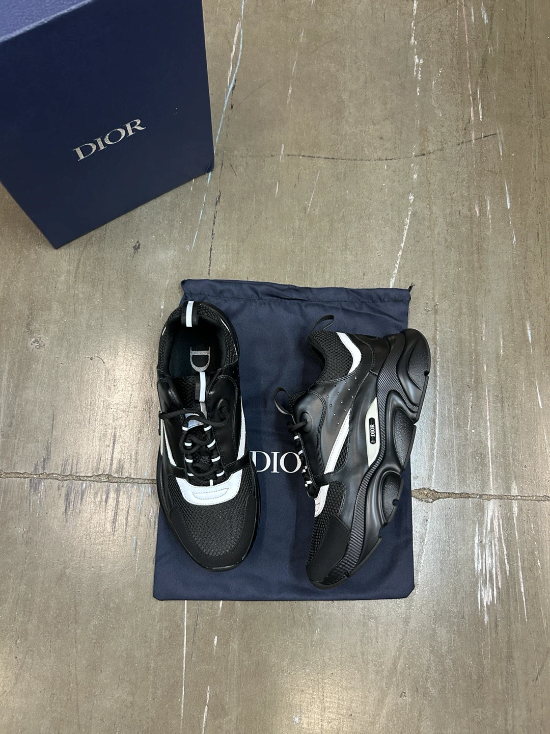 DIOR B22 Black Size 44 - photo 2