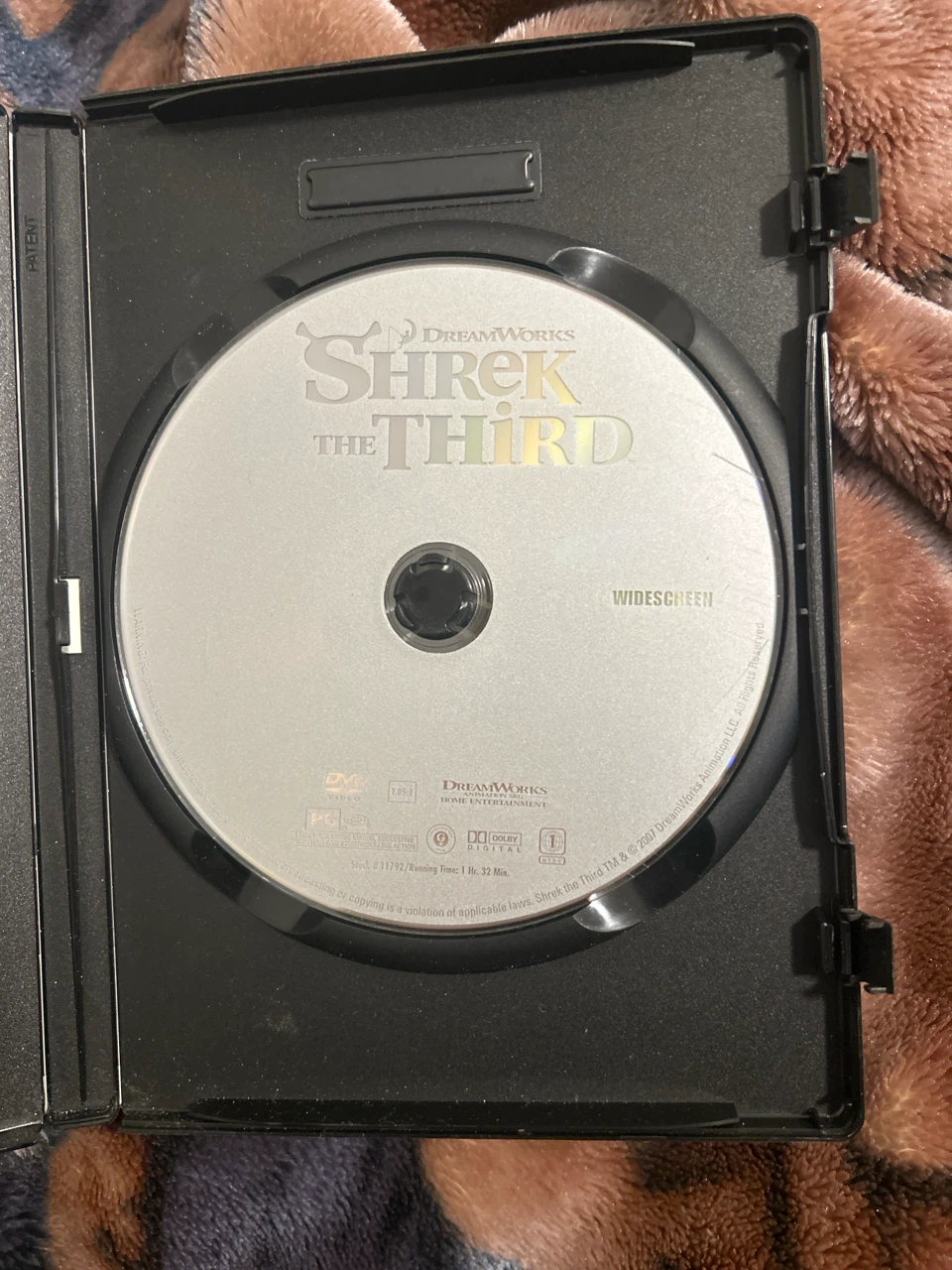 DreamWorks Shrek the Third DVD - photo 3