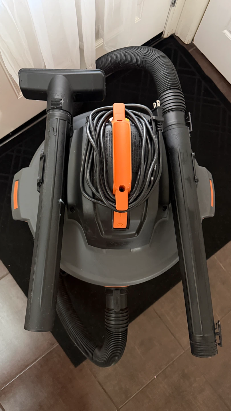 RIDGID 60L Wet/Dry Shop Vac - used once. - photo 5