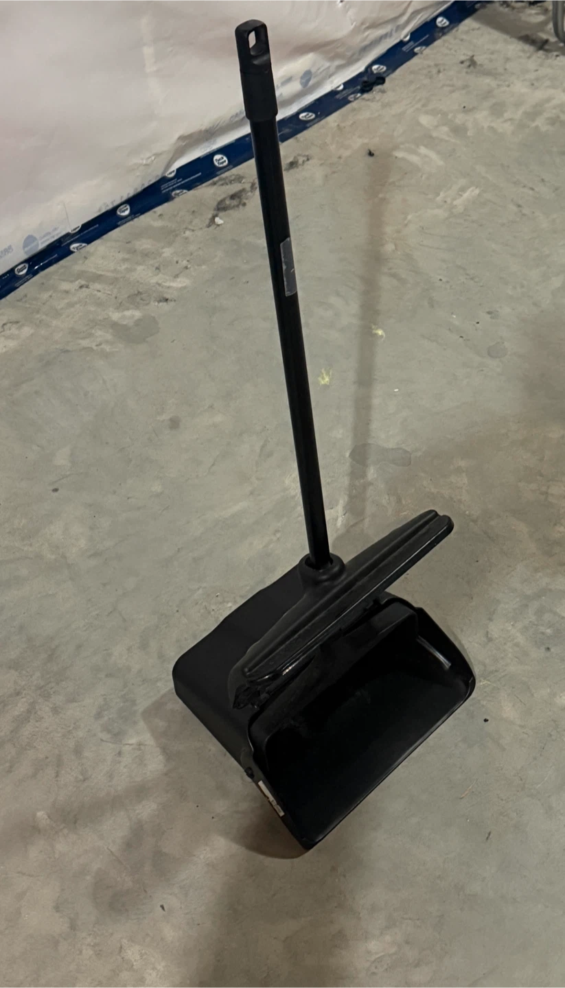 Black Dustpan - photo 2