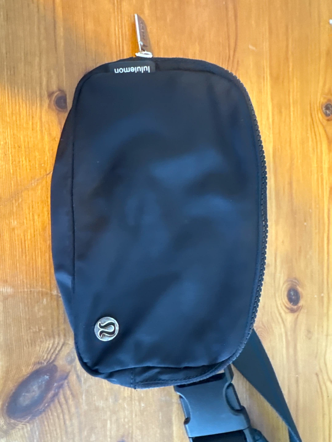 Lululemon Everywhere Belt Bag