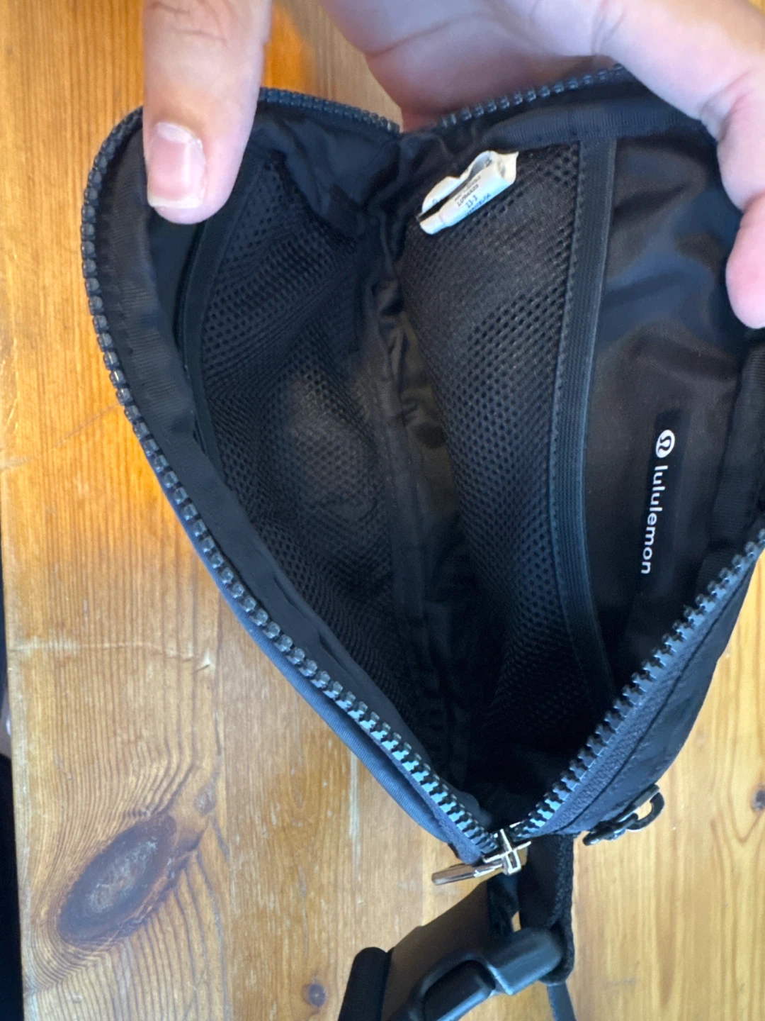 Lululemon Everywhere Belt Bag - photo 2