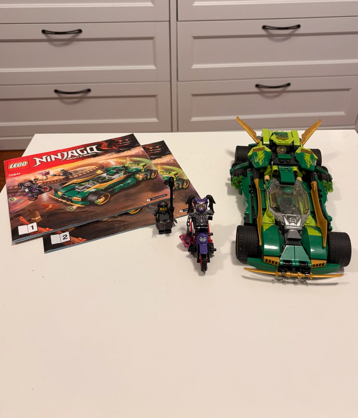 (RETIRED SET) LEGO Ninjago Legacy Jay's Storm Fighter 70641