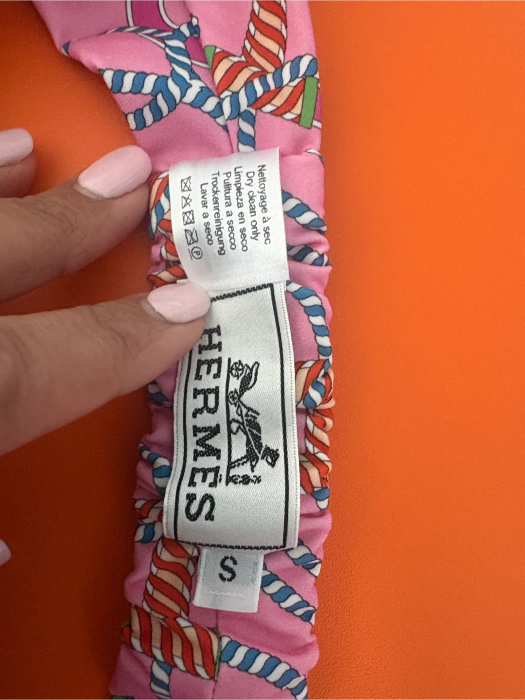 Hermès Pink Chain Print Silk Twilly Headband - photo 3