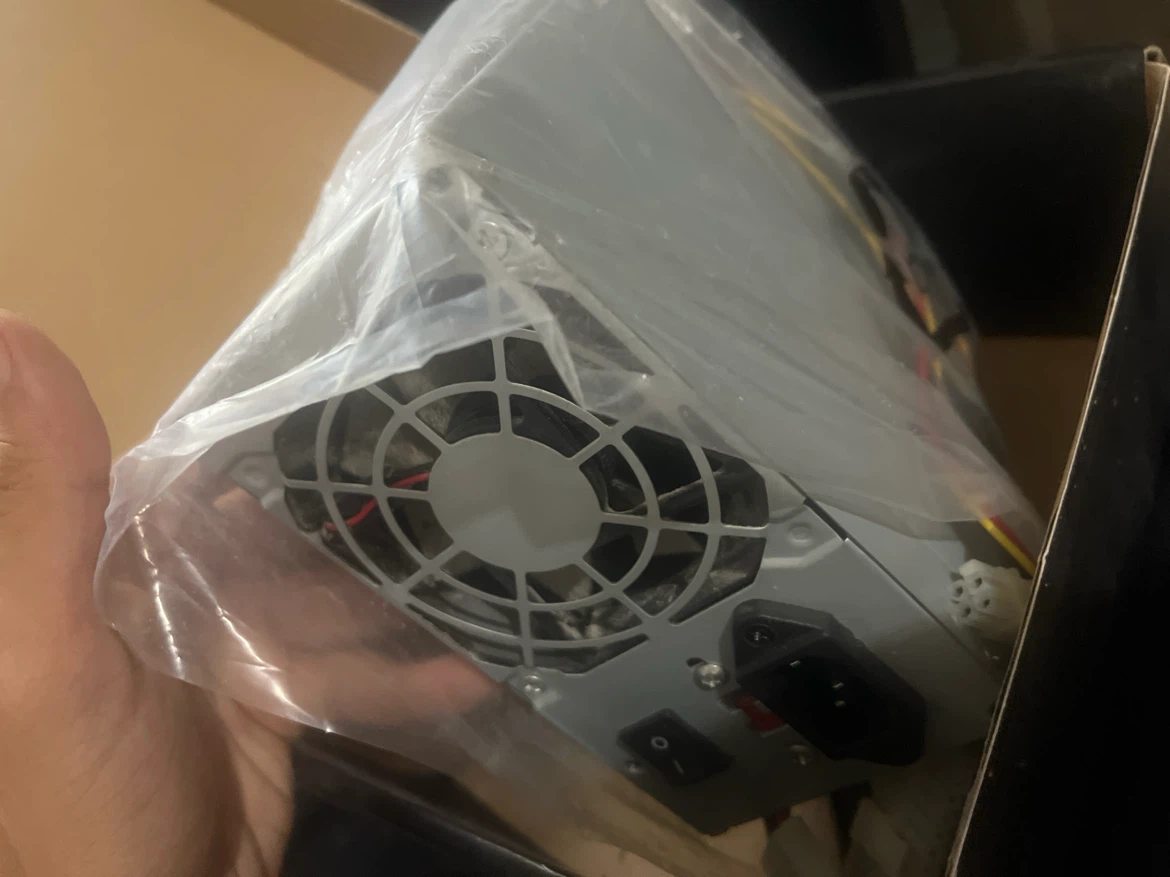 Cooler Master Elite 550 Ver.2 Power Supply - photo 2