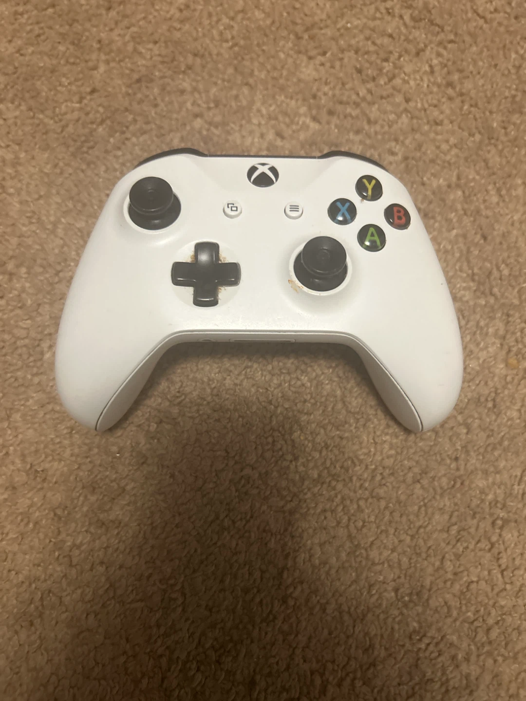 White Xbox Wireless Controller