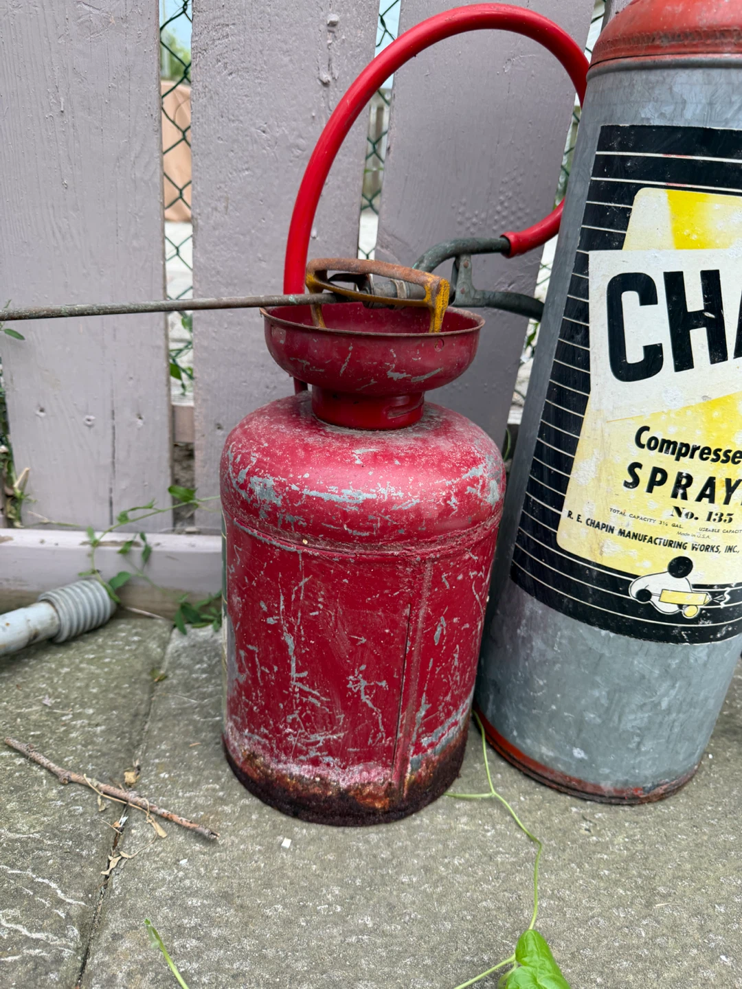Chapin Compressed Air Sprayer No. 135 - photo 4