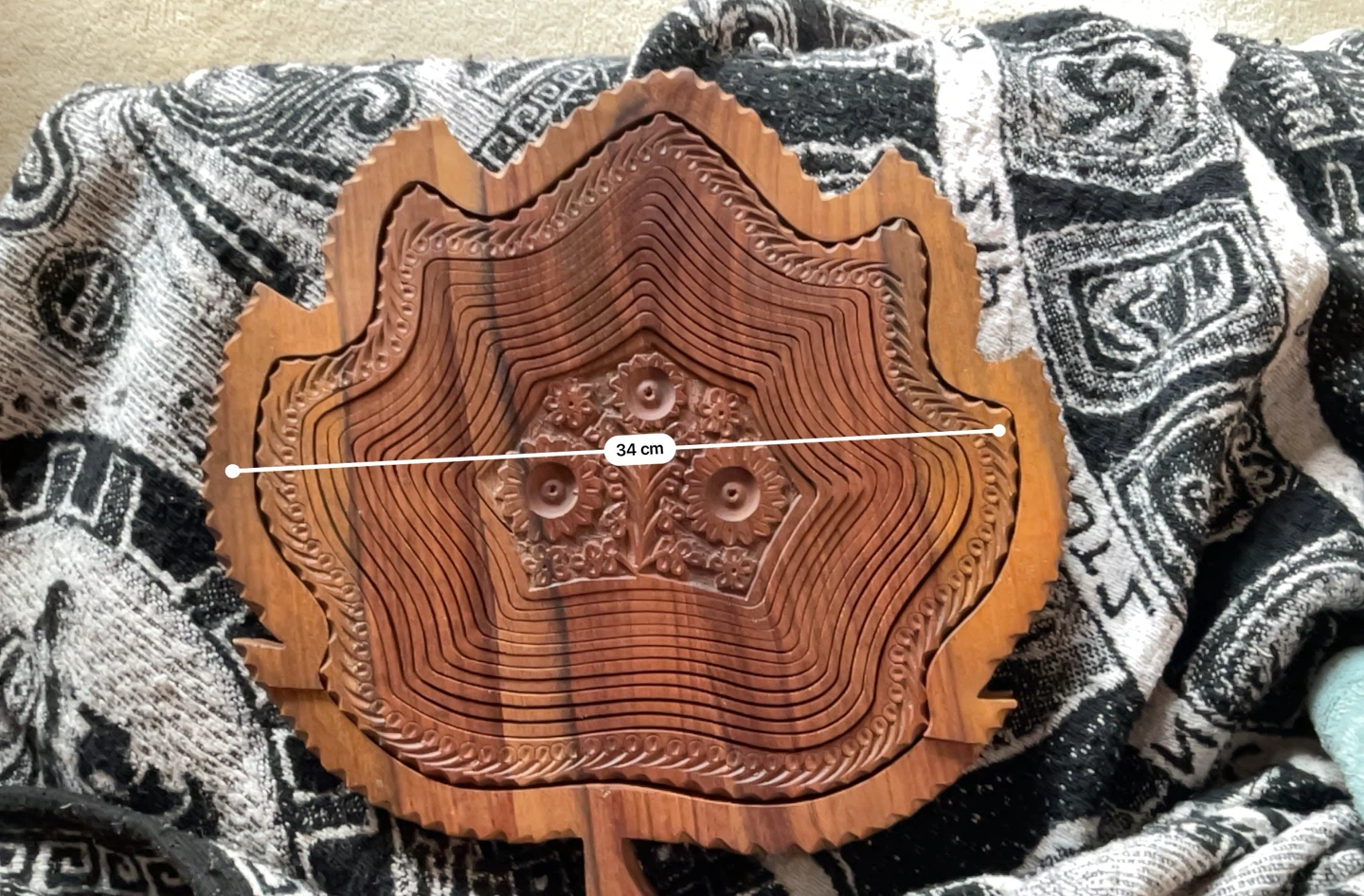 Wooden Carved Collapsible Fruit Basket - photo 3