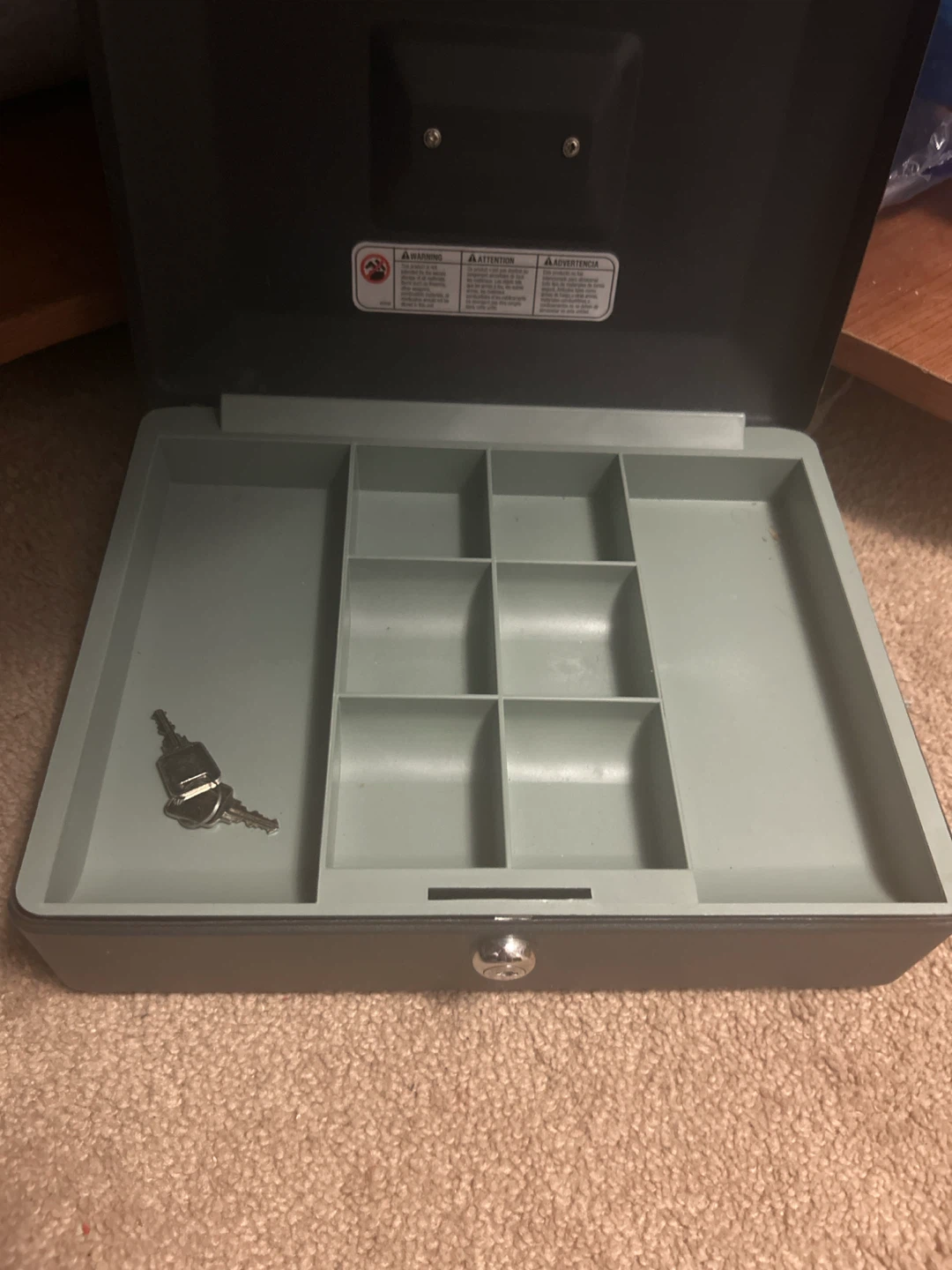 SentrySafe Cash Box with Key Lock - photo 2