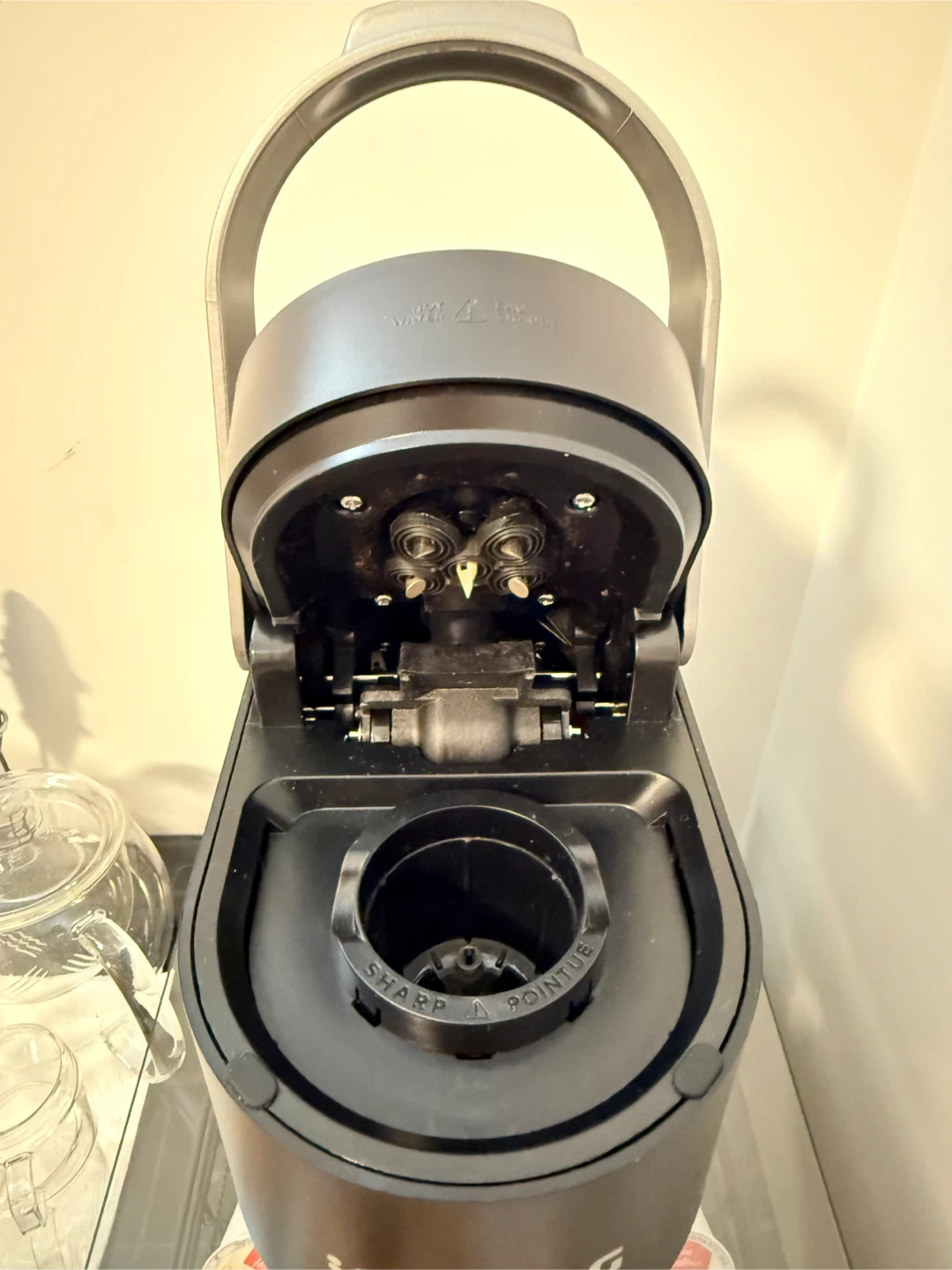 Keurig K-Slim Single Serve K-Cup Pod Coffee Maker - photo 4